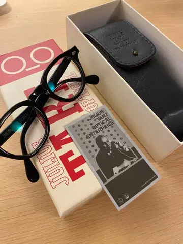 JULIUS TART OPTICAL AR 줄리어스 타르트 옵티컬 블랙