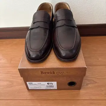 Berwick 로퍼 브라운 25.5cm