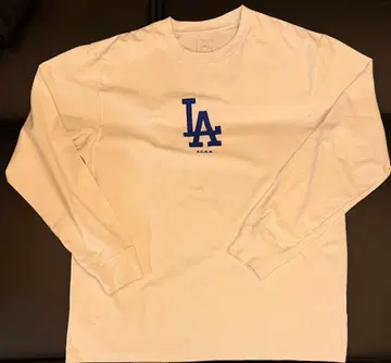 새상품급 다저스 F.C.R.B. LA 로고 긴팔 티셔츠