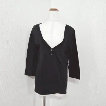 LIPSTAR 블랙 긴팔 티셔츠 일본제 면 100% V넥 모노톤