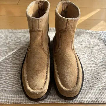 RUSSELL MOCCASIN 노크어바웃 숏부츠 size 8