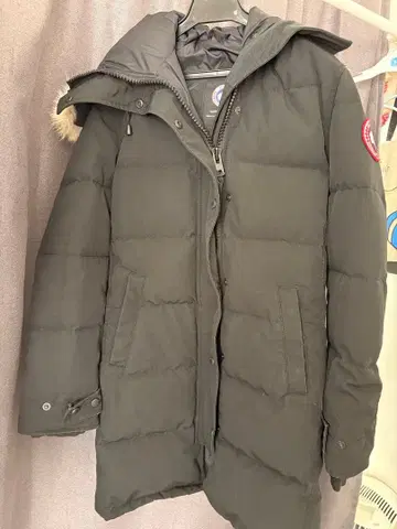 Canada Goose 블랙 다운 자켓