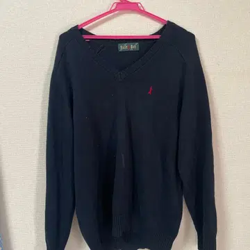 EASTBOY V넥 스웨터