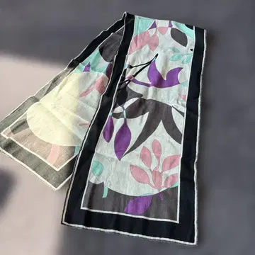 에밀리오 푸치 스톨 154cm