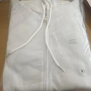 NCT WISH 화이트 집업 후드티 M 사이즈