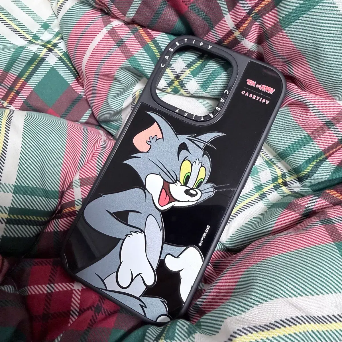 Maison Kitsuné Casetify iPhone 16 Pro Case on Bunjang Global Site.