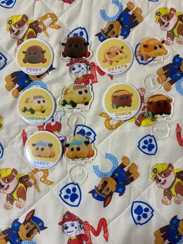 모루카 미니 아크릴 스탠드 캔뱃지 세트 돈키