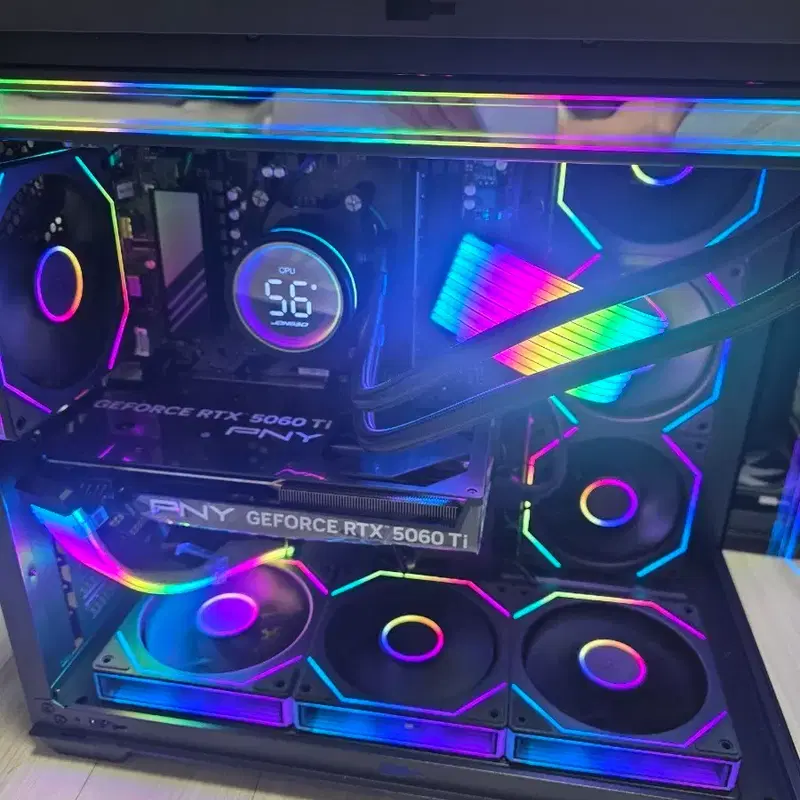 라이젠7 9700X RTX5060TI 새상품본체 팝니다