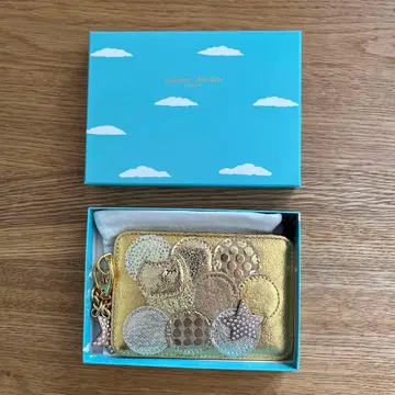 츠모리 치사토 멀티 도트 패스 케이스