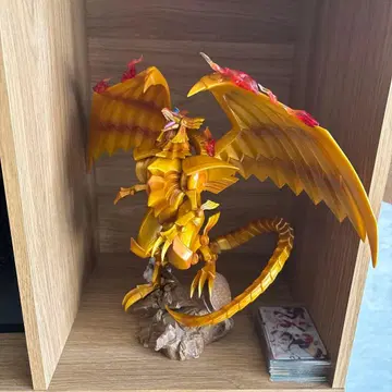 유희왕 삼환신 라의 익신룡 레진 키트