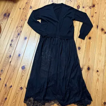 디노스 SO 클로즈 블랙 레이스 가디건