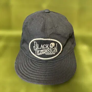 [ 거의 미사용 ] 블랙사인 트래커 캡