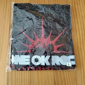 ONE OK ROCK 2023 LUXURY DISEASE 롱TL 사이즈