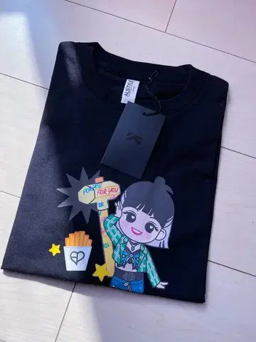 [ YG공식 ] BLACKPINK LISA 티셔츠