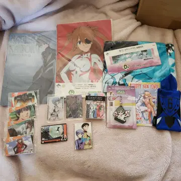 에반게리온 굿즈 묶음 판매