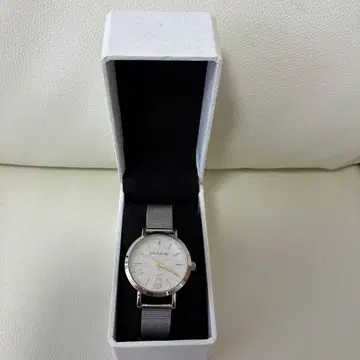 괴도 키드 시계