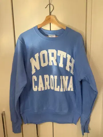 챔피온 리버스 위브 라이트 블루 노스캐롤라이나