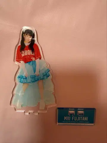 이기가리 도호쿠산 아크릴 스탠드 후지타니 미우미