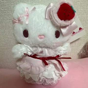 산리오 딸기 휘핑 케이크 시리즈 마스코트 백참 헬로키티
