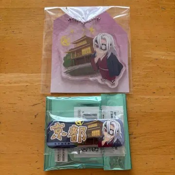 귀멸의 칼날 전 집중전 교토 지역 한정 아크릴 참 & 캔뱃지 우즈이 텐겐