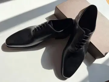 [ 바니스뉴욕 ] 홀컷 슈즈 이탈리아제 / 블랙 43