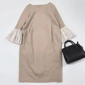 [새상품급] La TOTALITE 개더 커프스 코쿤 원피스 일본제