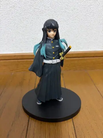 귀멸의 칼날 토키토 무이치로 피규어