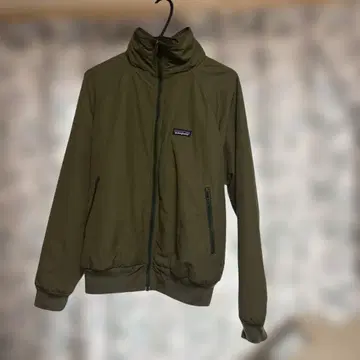 [ 레어 ] patagonia 쉘드 신틸라 올리브 카키