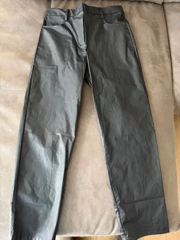 yeezy PT 04 사이즈 1