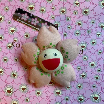 무라카미 다카시 카이카이키키 고향세 한정판 사쿠라 키체인 새상품