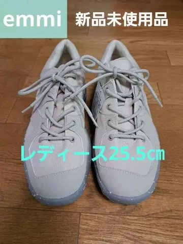 베이지 통굽 스니커즈 비브람 밑창