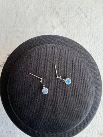 쥬얼리 츠츠미 K10 WG 블루문스톤 귀걸이