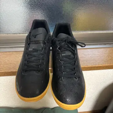 미즈노 블랙 풋살화