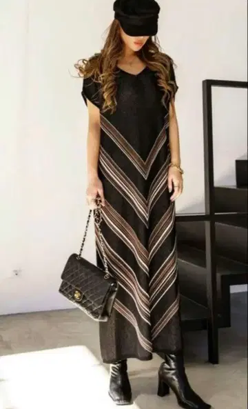 Glam Lips 그램립스 자카드 반팔 니트 롱 원피스