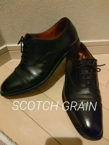 스코치 그레인 가죽 신발 블랙 SCOTCH GRAIN