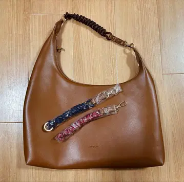 amity_sensei 에디터의 아이패드용 가방