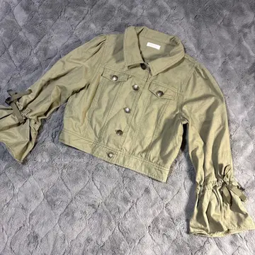 Liz Lisa 카키 크롭 자켓