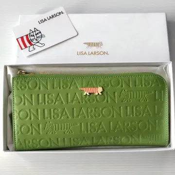 LISA LARSON 엠보싱 그린 장지갑