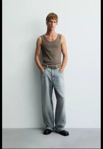 ZARA 배기 핏 청바지