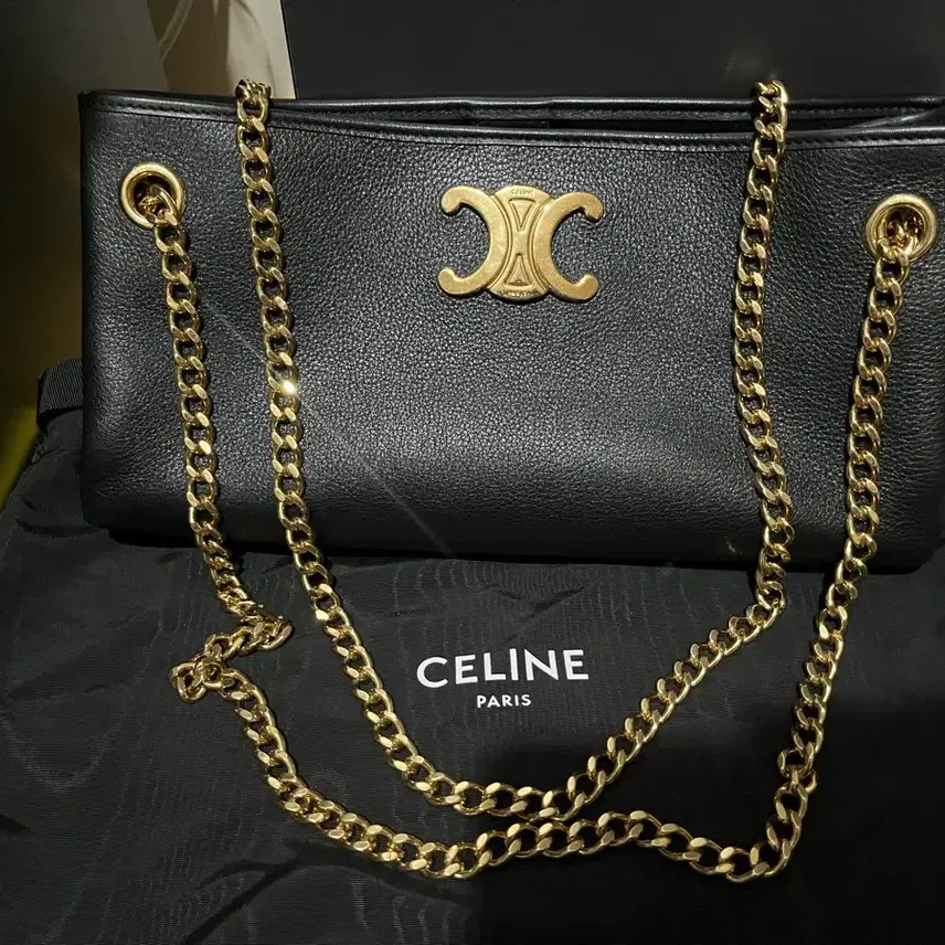 셀린느 CELINE 뉴스페이퍼백 사진 1