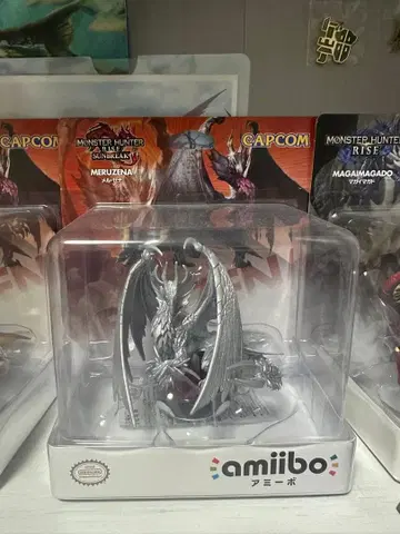 멜제나 amiibo 플라티나ver