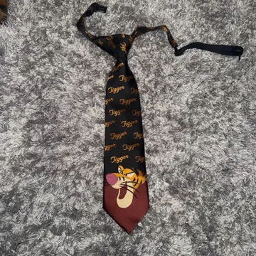 티거 디즈니 넥타이