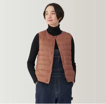 미사용 새상품 무인양품 경량 다운 노카라 베스트 S 750 필