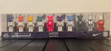 베어브릭 100% x 나이키 에어포스1 베어브릭