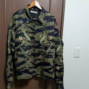 택 포함 새상품. 러셀노 골프. 드래곤. 수베니어 자켓.