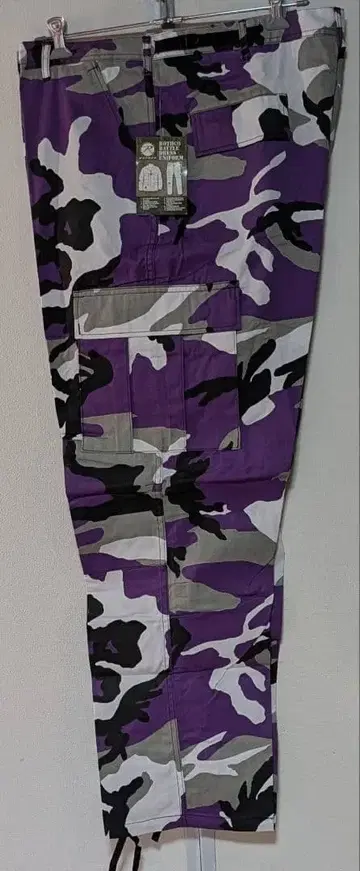 로스코 카모플라쥬 카고 팬츠 XL 미사용 새상품 바이올렛 카모