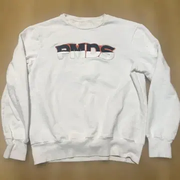 [새상품급] PMDS 자수 화이트 맨투맨 XL 사이즈 슬림핏