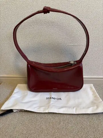 STAND OIL 버건디 숄더백