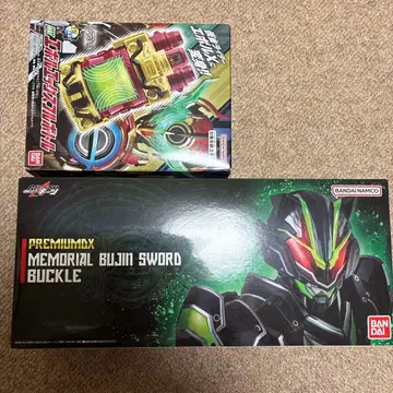 가면라이더 메모리얼 무인 소드 버클 & 에볼 엑스 풀 보틀