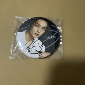 CRAVITY 크레비티 태영 친필 사인 캔뱃지